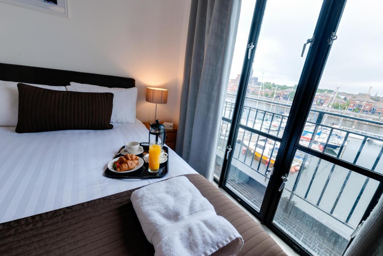 Apartment Base Serviced - The Docks
